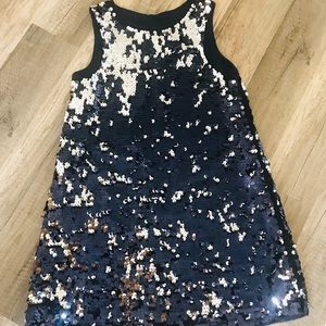 H&M 4-5 T girls dress 👗